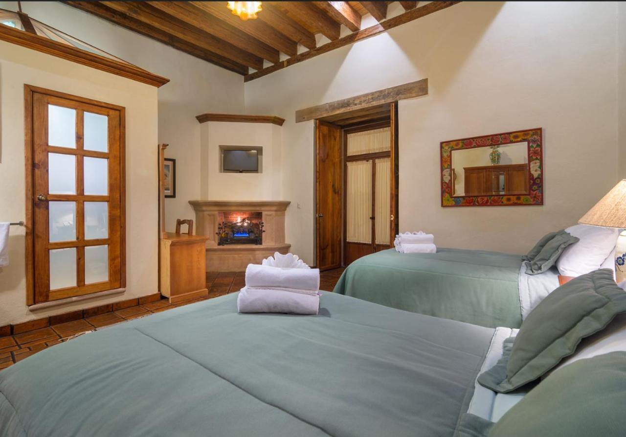 Hotel Casa Del Naranjo Patzcuaro Exterior photo
