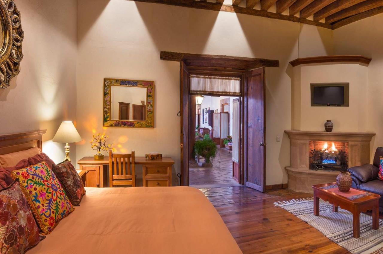 Hotel Casa Del Naranjo Patzcuaro Exterior photo